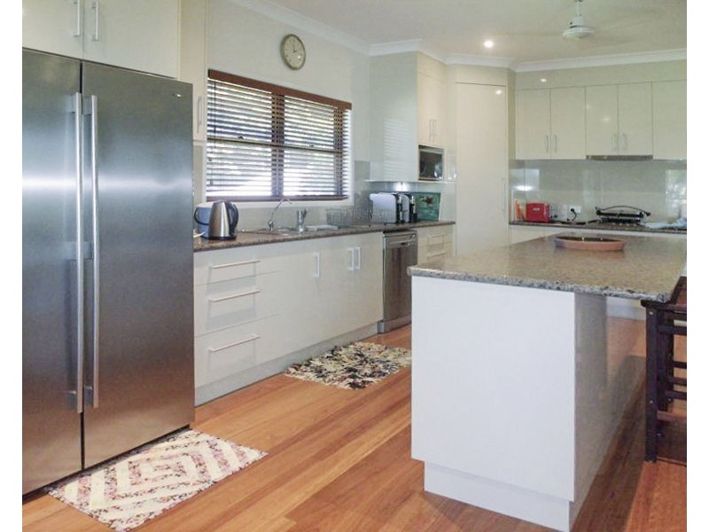 84 Porter Promenade, Mission Beach QLD 4852