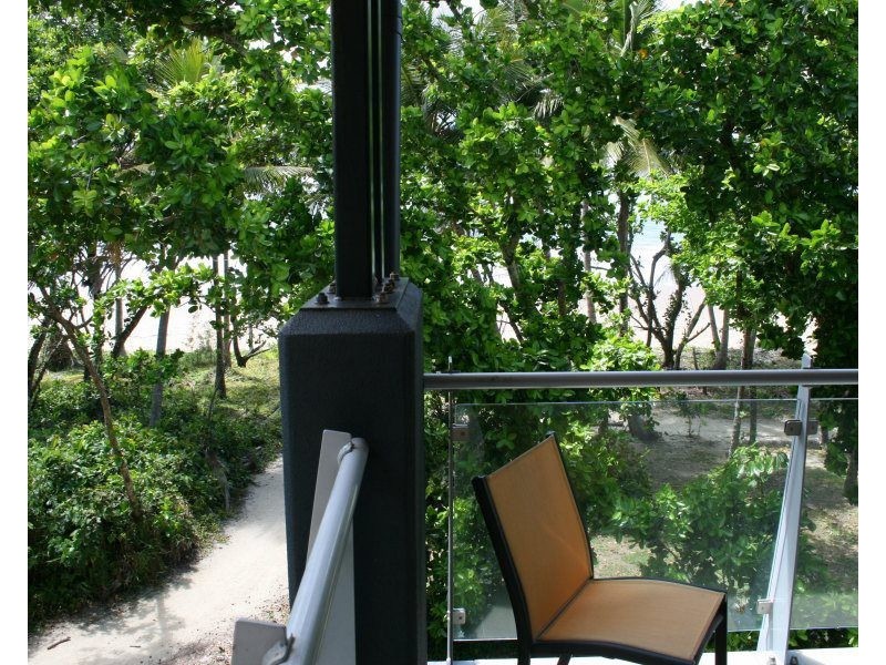 8/51a Porter Promenade, Mission Beach QLD 4852