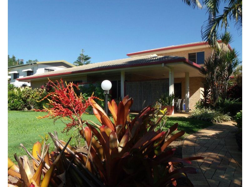 1/42-44 Mitchell Street, South Mission Beach QLD 4852