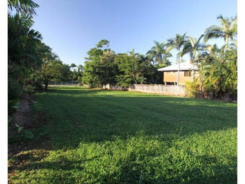 16 Giufre Crescent, Wongaling Beach QLD 4852