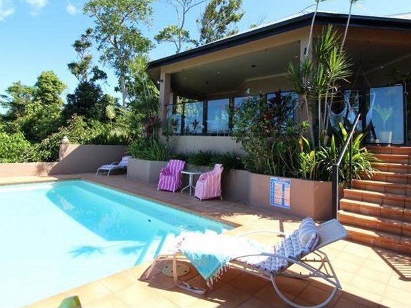 2 Explorer Drive, South Mission Beach QLD 4852