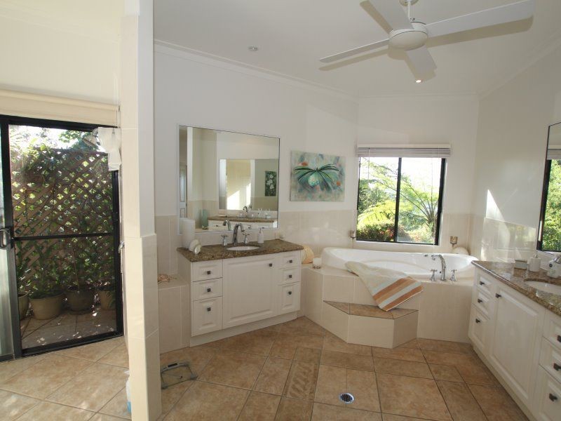 2 Explorer Drive, South Mission Beach QLD 4852