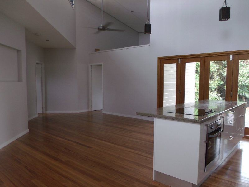 21 Sandpiper Close, Mission Beach QLD 4852