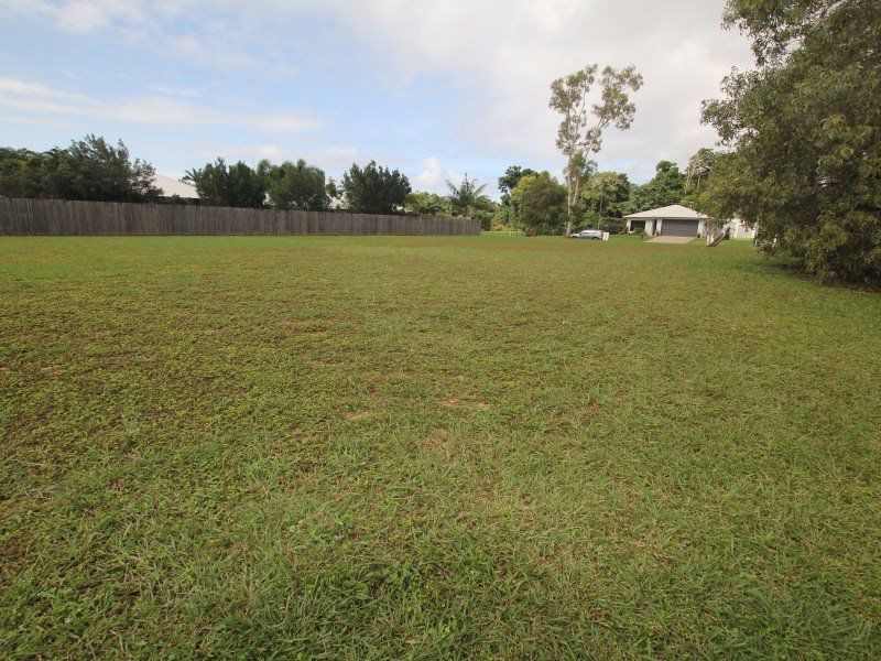 13 Sanctuary Crescent, Wongaling Beach QLD 4852