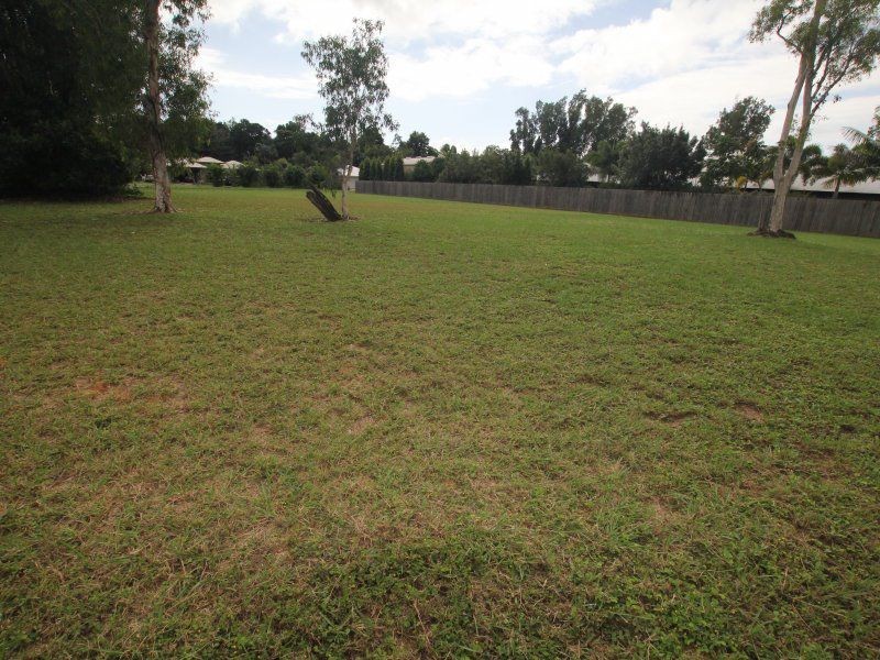 13 Sanctuary Crescent, Wongaling Beach QLD 4852