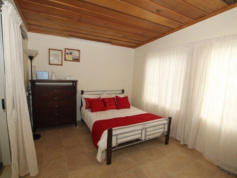 5 MJV McNamara Close, Bulgun QLD 4854