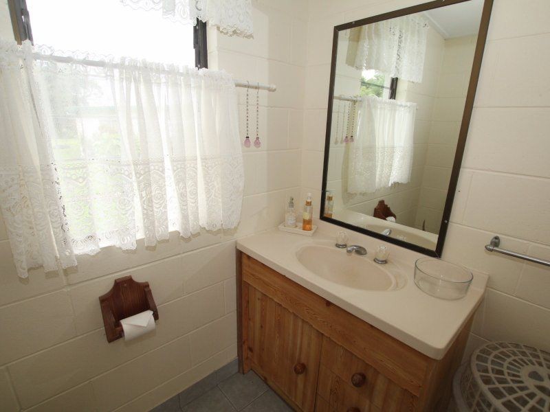 5 MJV McNamara Close, Bulgun QLD 4854