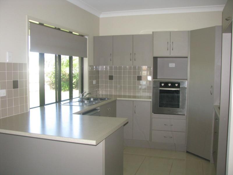 19 Clipper Court, South Mission Beach QLD 4852