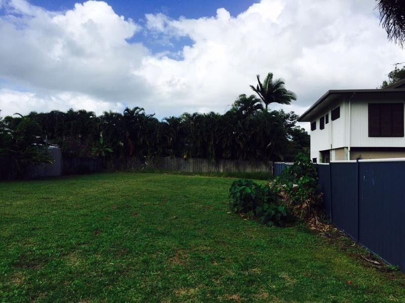 20 Conch Street, Mission Beach QLD 4852