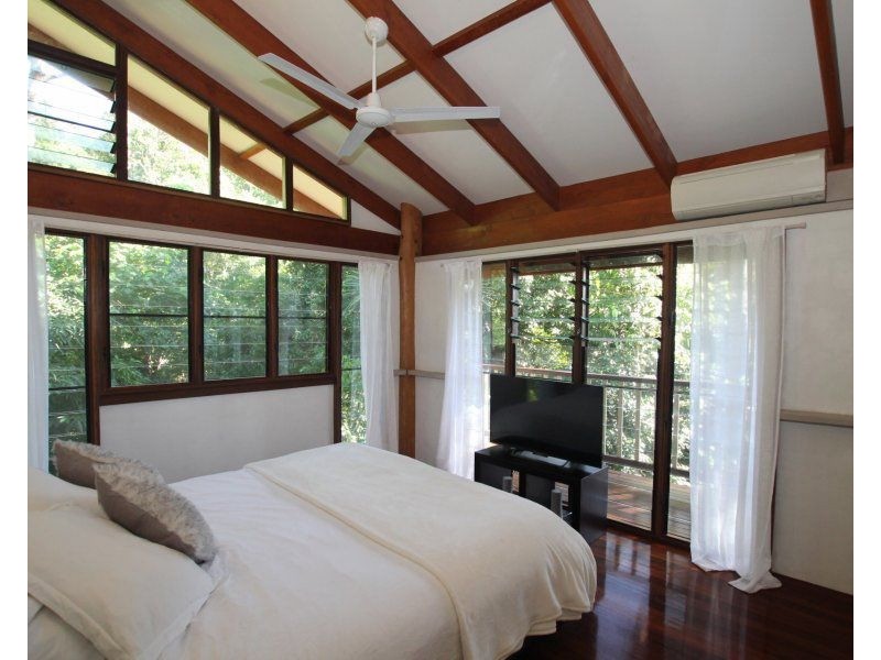 22 Mission Circle, Wongaling Beach QLD 4852