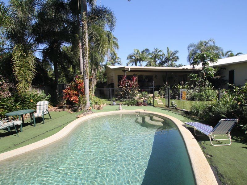 4 Hutchison Close, Mission Beach QLD 4852