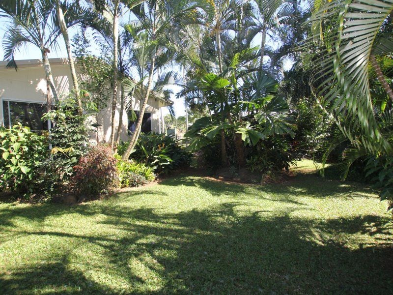4 Hutchison Close, Mission Beach QLD 4852