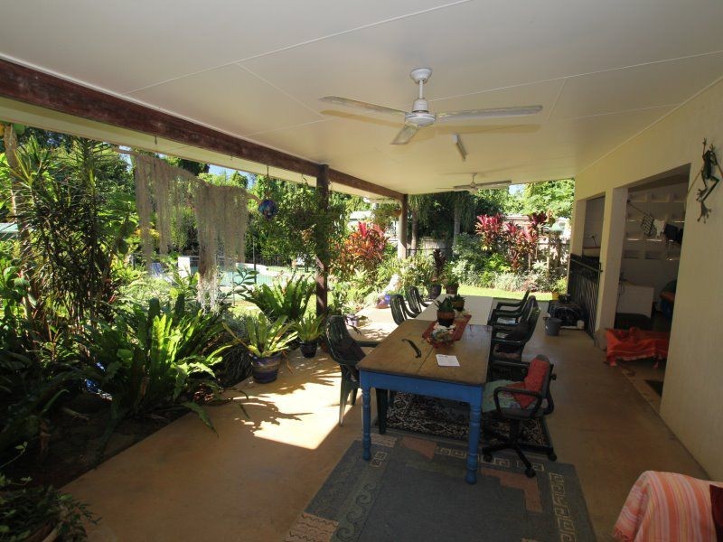 4 Hutchison Close, Mission Beach QLD 4852