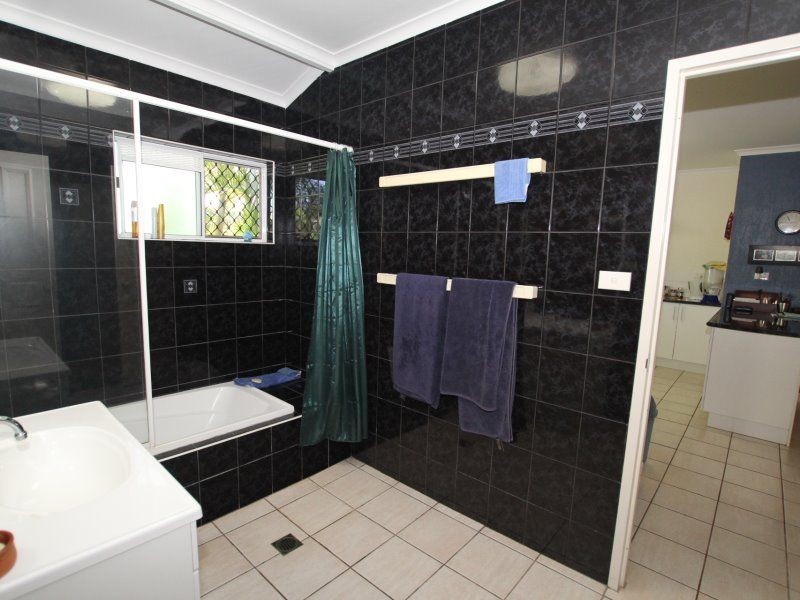 4 Hutchison Close, Mission Beach QLD 4852
