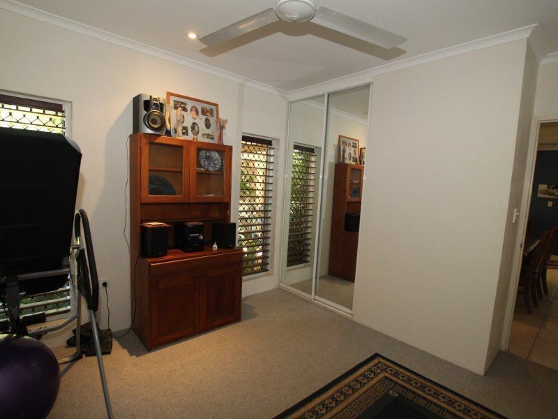 4 Hutchison Close, Mission Beach QLD 4852