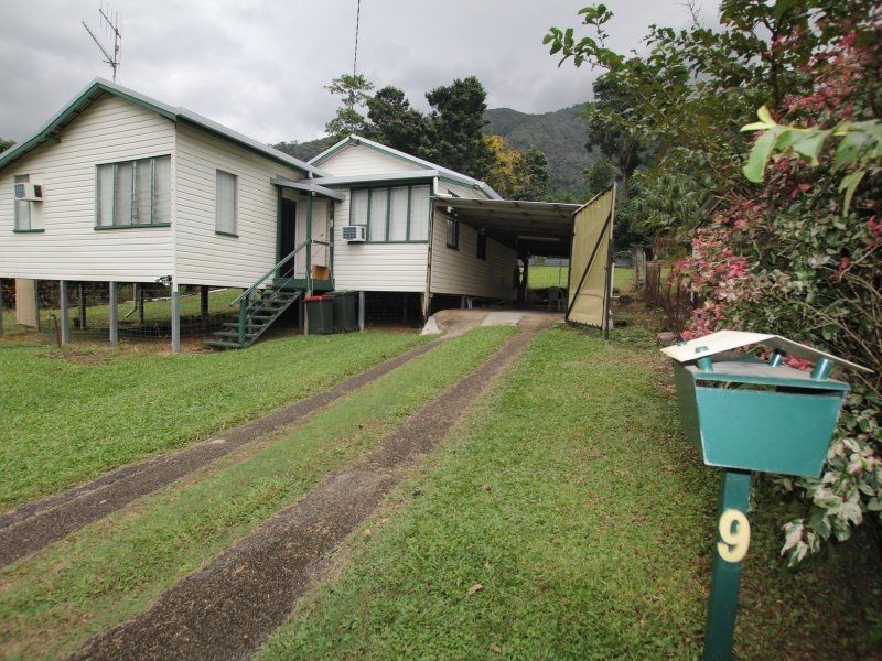 9 Brannigan Street, Tully QLD 4854