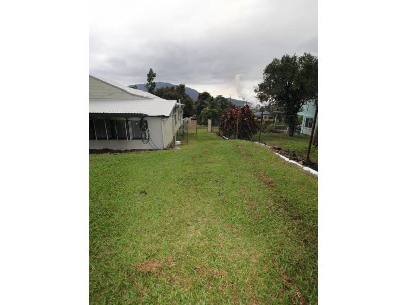 9 Brannigan Street, Tully QLD 4854