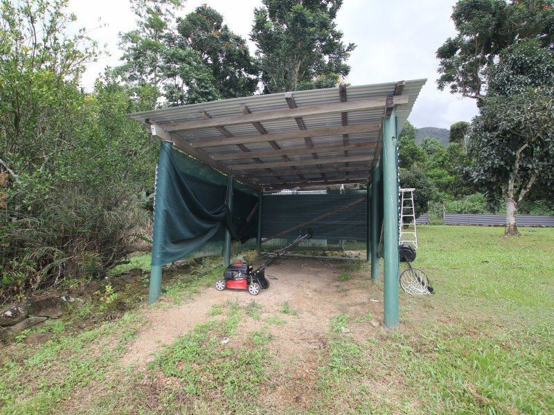 9 Brannigan Street, Tully QLD 4854