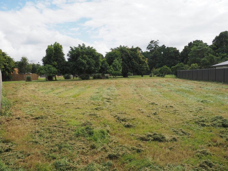 5 Iluka Close, Oasis, Mission Beach QLD 4852