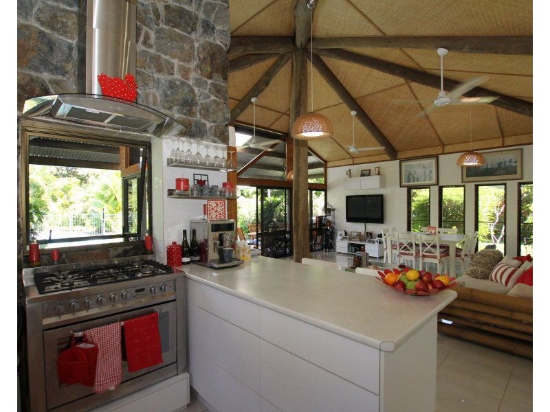 12 Wongaling Beach Road, Wongaling Beach QLD 4852