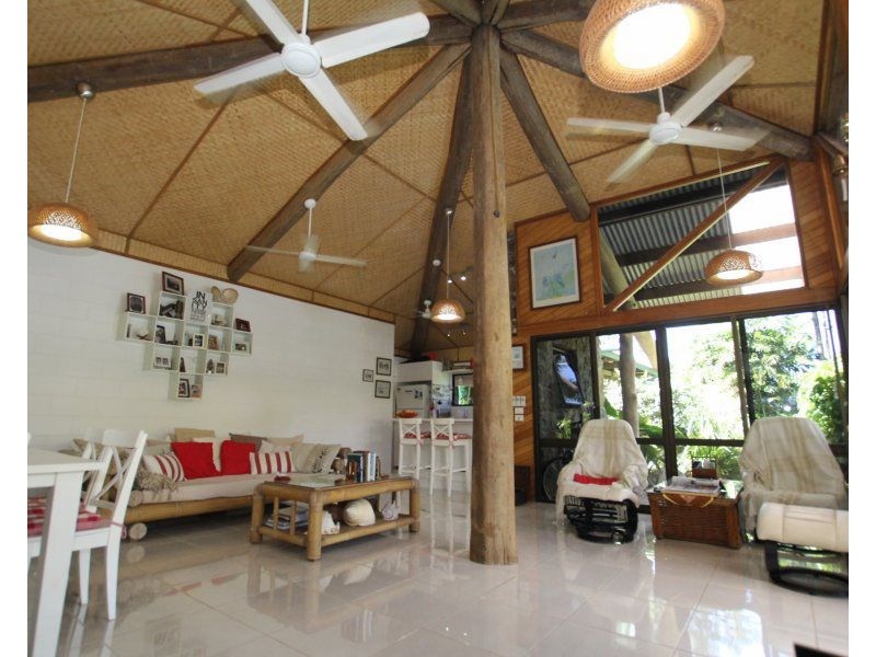12 Wongaling Beach Road, Wongaling Beach QLD 4852