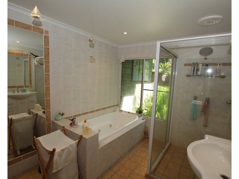 12 Wongaling Beach Road, Wongaling Beach QLD 4852