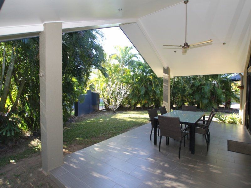 1/22 Jackey Jackey Street, South Mission Beach QLD 4852