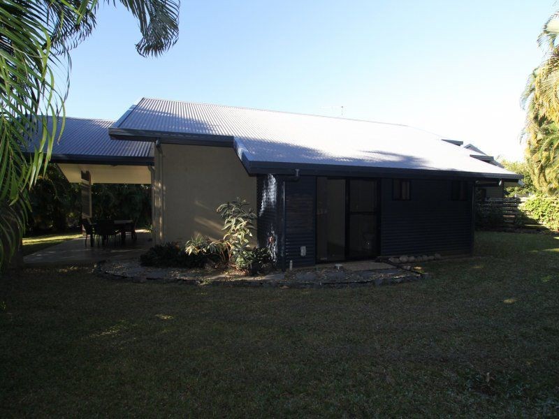 1/22 Jackey Jackey Street, South Mission Beach QLD 4852
