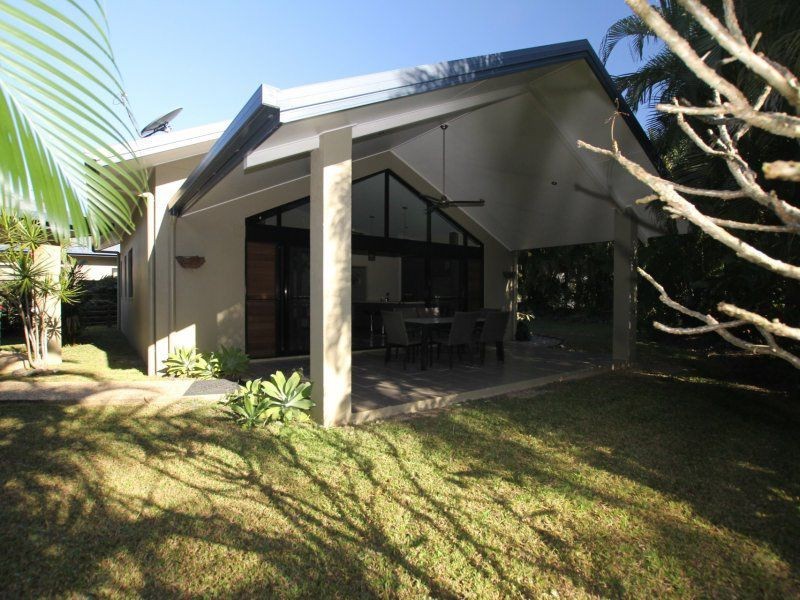 1/22 Jackey Jackey Street, South Mission Beach QLD 4852