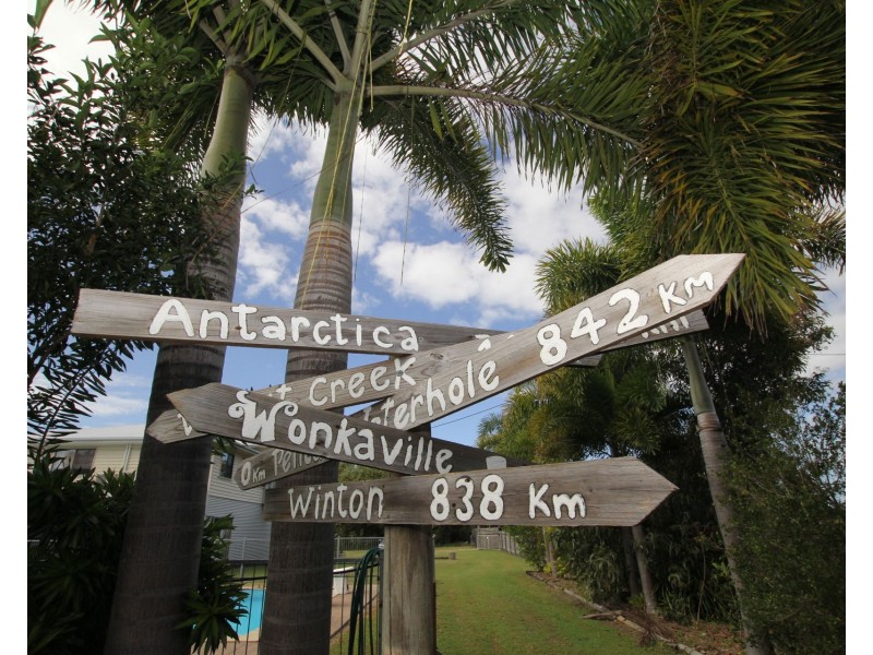 851 Murdering Point Road, Kurrimine Beach QLD 4871