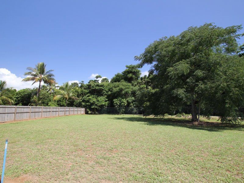 13 Sandy Close, Mission Beach QLD 4852