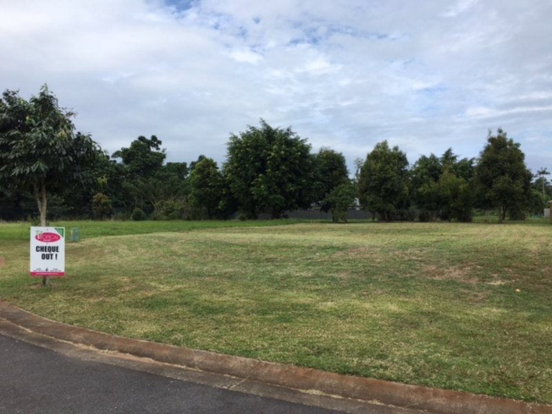 8 Sandy Close, Oasis, Mission Beach QLD 4852