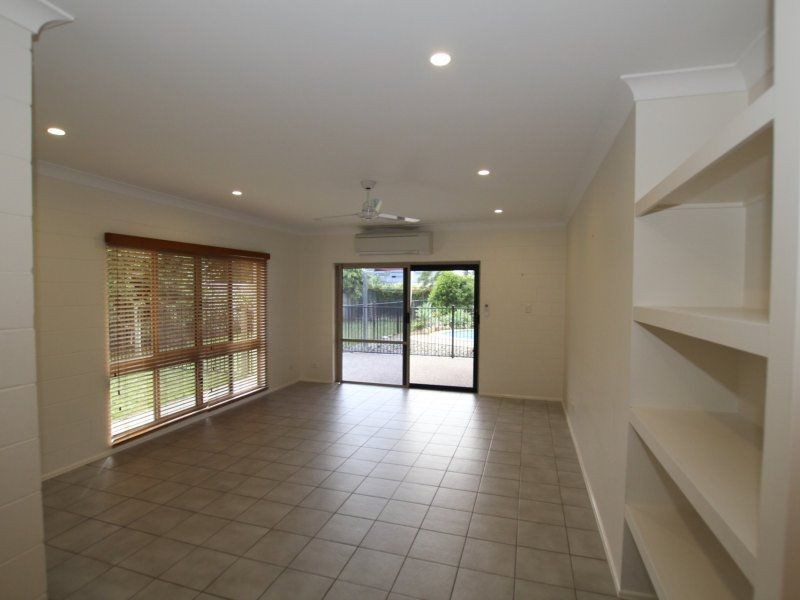 30 Buccaneer Street, South Mission Beach QLD 4852