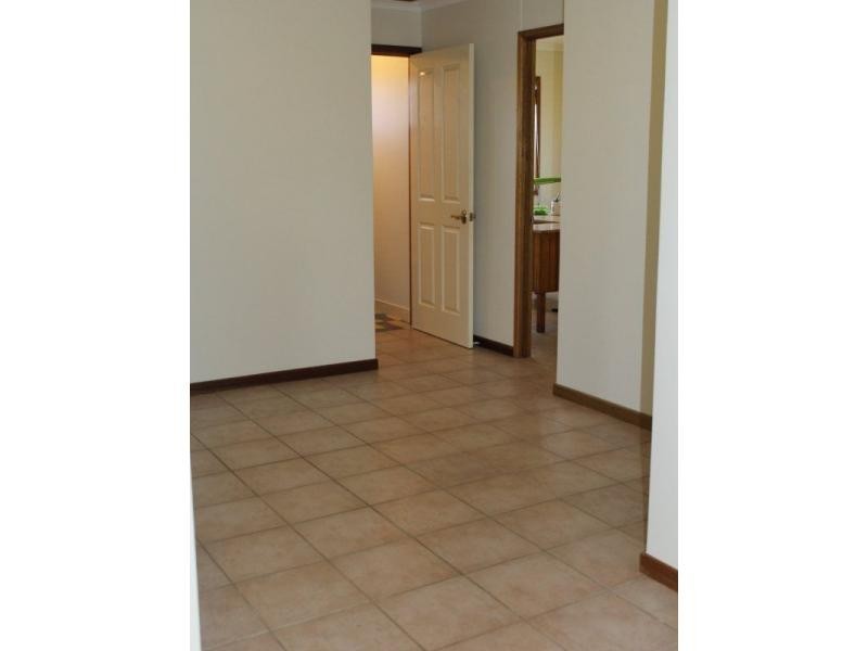 6 Kennedy Esplanade, South Mission Beach QLD 4852