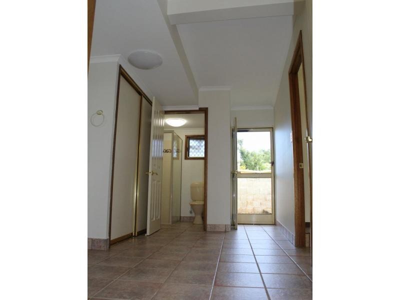 6 Kennedy Esplanade, South Mission Beach QLD 4852