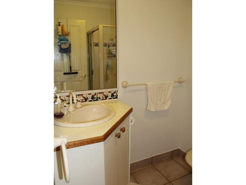 6 Kennedy Esplanade, South Mission Beach QLD 4852