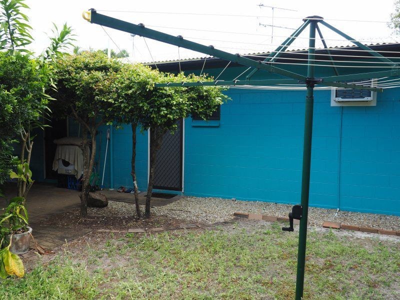 2/20 Seafarer Street, South Mission Beach QLD 4852