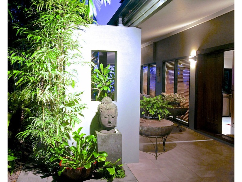 7 Mitchell Street, South Mission Beach QLD 4852