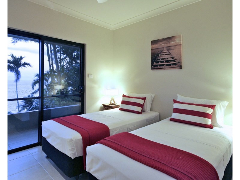 7 Mitchell Street, South Mission Beach QLD 4852