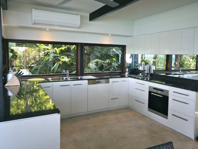 5 Mitchell Street, South Mission Beach QLD 4852