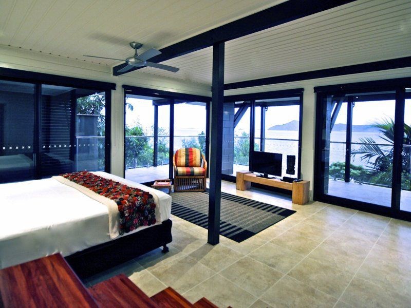 5 Mitchell Street, South Mission Beach QLD 4852