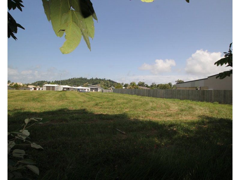 40 Mariner Drive, South Mission Beach QLD 4852