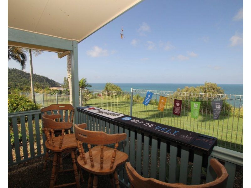 28 Pioneer Street, Bingil Bay QLD 4852