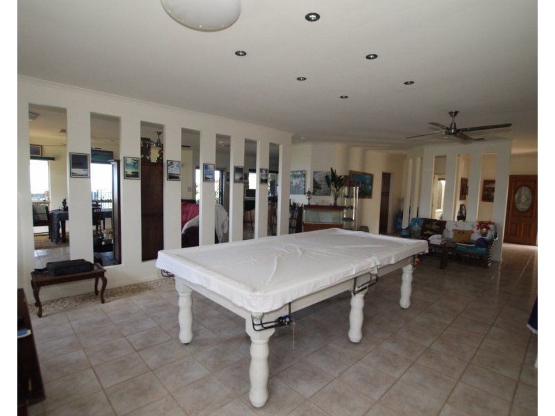 28 Pioneer Street, Bingil Bay QLD 4852