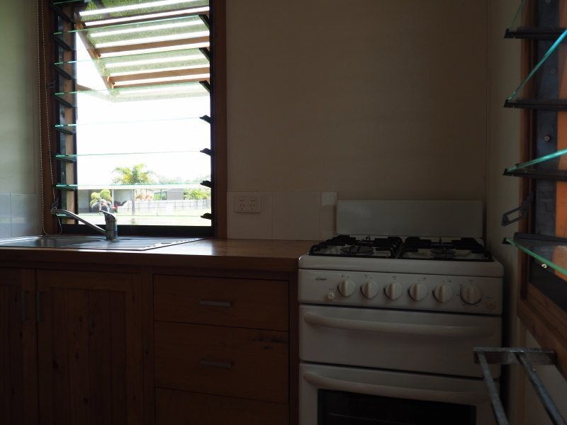 20 Midshipman Street, South Mission Beach QLD 4852