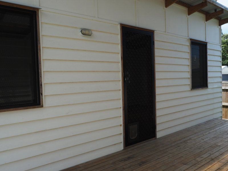 20 Midshipman Street, South Mission Beach QLD 4852