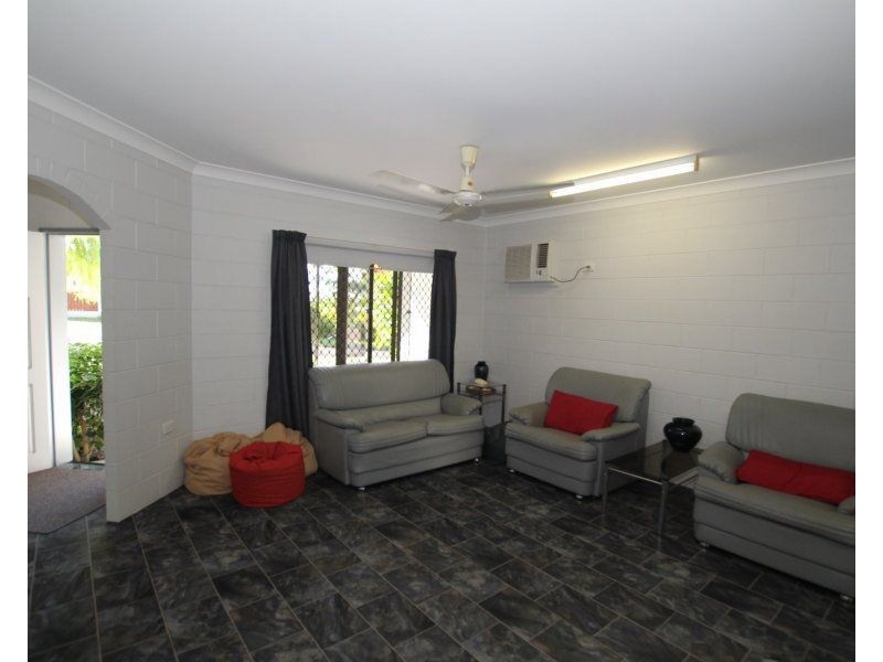 4 Jessie Lane, South Mission Beach QLD 4852