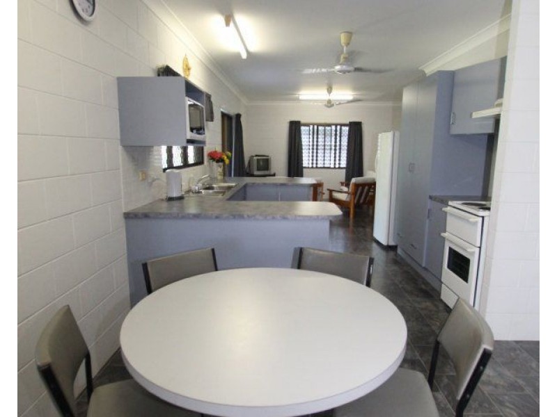 4 Jessie Lane, South Mission Beach QLD 4852