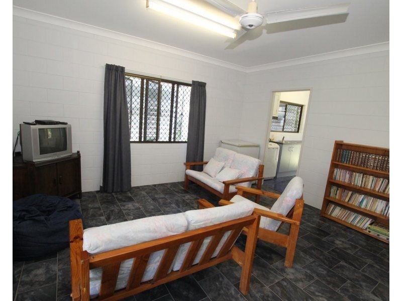 4 Jessie Lane, South Mission Beach QLD 4852