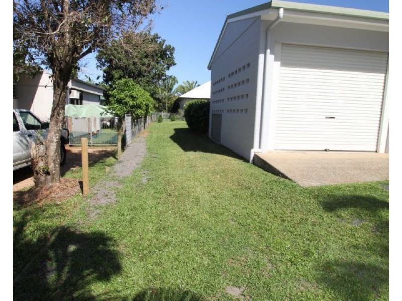 4 Jessie Lane, South Mission Beach QLD 4852
